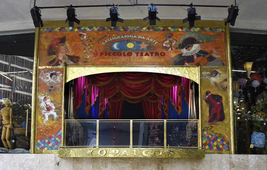 Teatro Piccolo situado na Rua Avanhandava.