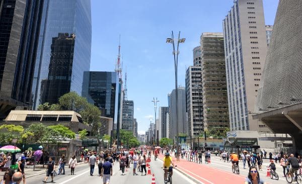 Avenida Paulista no domingo