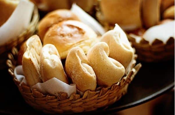 cesta de pães