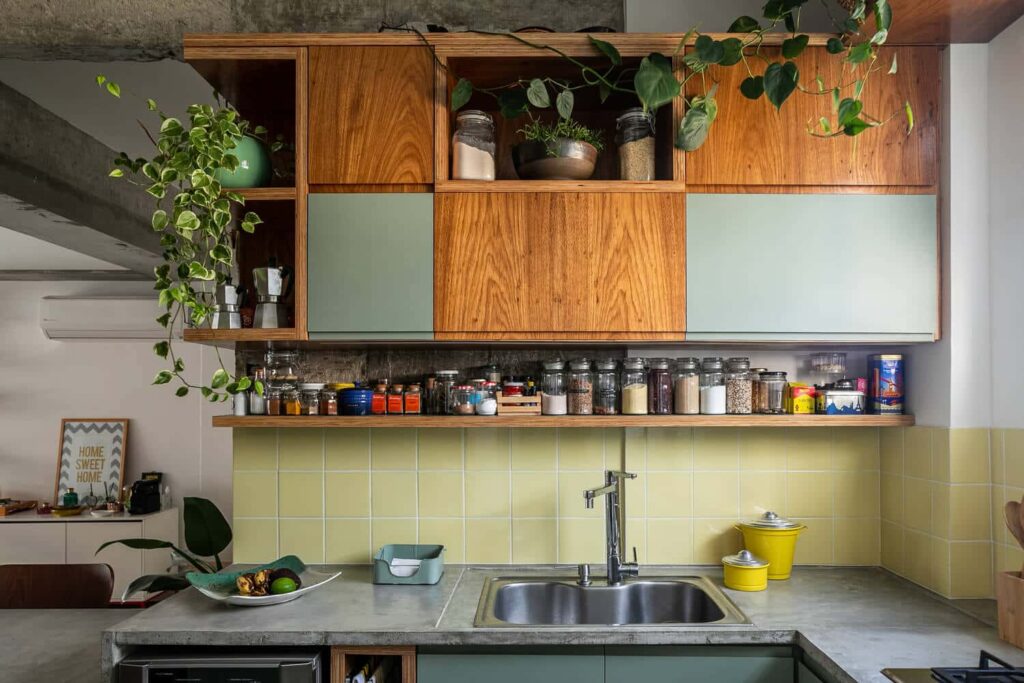 Nichos na cozinha. Apartamento Higienópolis, projeto Teresa Mascaro. 
