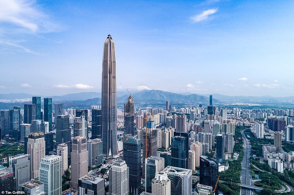 O Ping An Finance Center é um dos prédios mais altos da China.