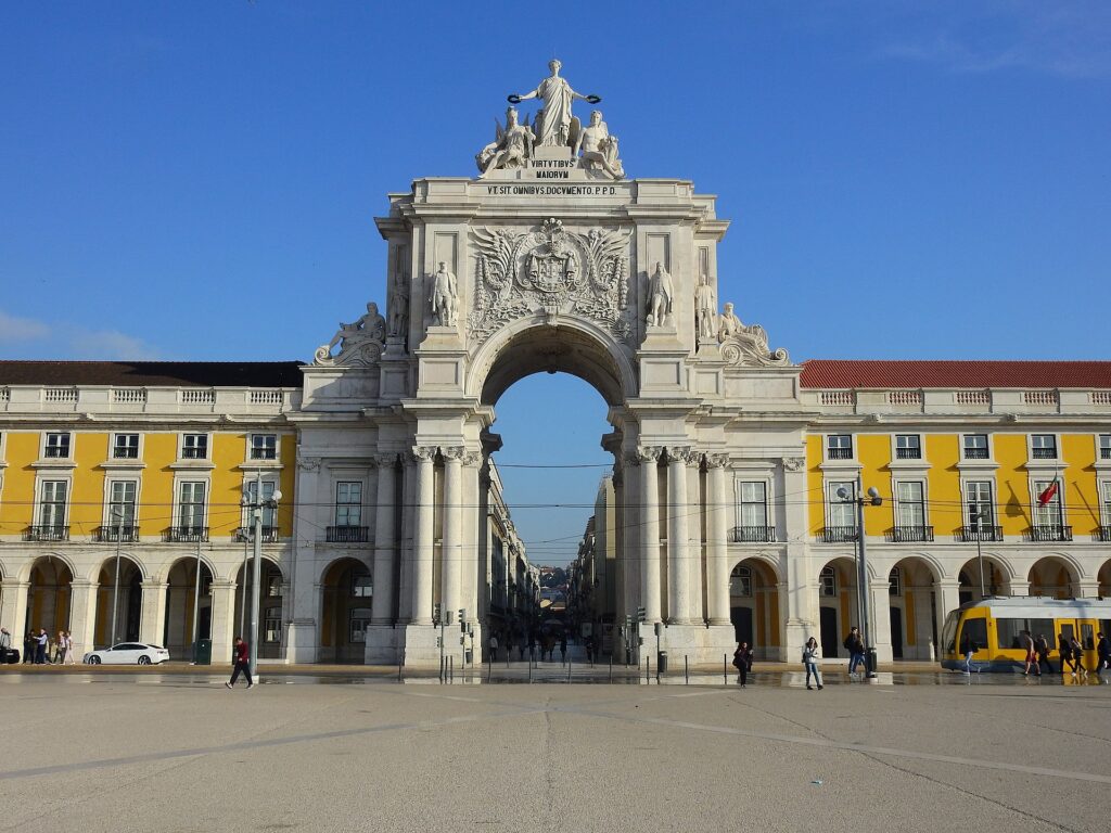 Arco da Rua Augusta, Praça do Comércio, Lisboa, Portugal. 
