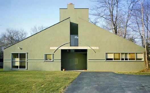 Casa Vanna Venturi, projeto feito pelo arquiteto para a sua mãe. 